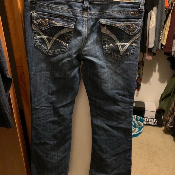 Jeans - Picture 2 of 4